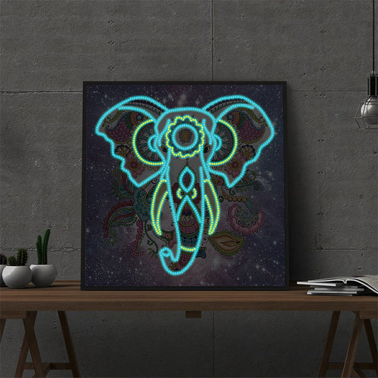 Elephant under night sky glowing special shape diamond painting